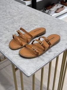 صندل زنانه طبی کد ss189