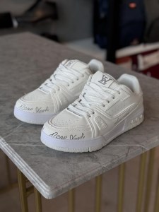 کتونی وارداتی لویی ویتون کد Dl-66-534