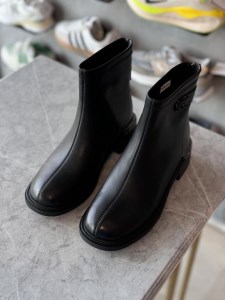 نیم بوت کوکو کلاسیک فول طبی پاشنه 4سانت کد b358-3