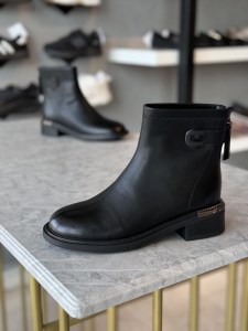 نیم بوت کوکو کلاسیک فول طبی پاشنه 4سانت کد b358-3