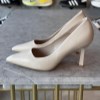کفش مجلسی زنانه لس کارپ پاشنه 9سانت کد mdt-325 رنگ کرم سایز 40