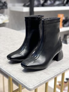 نیم بوت پاشنه6سانت کد n5-122