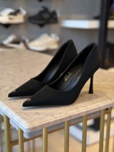 کفش زنانه پاشنه 9سانت یونای کد YQ6675